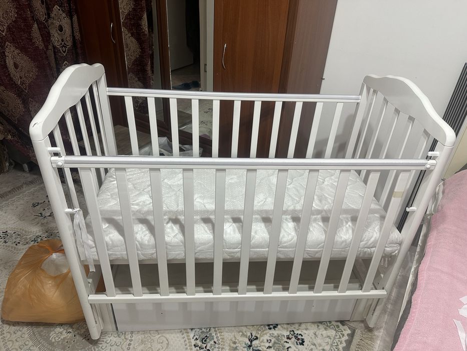 Продам манеж в отличном состоянии