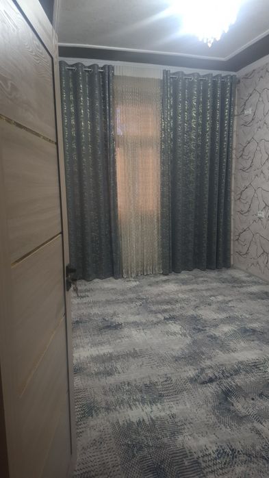 Kvartira sotiladi 1 xonalik 39kv