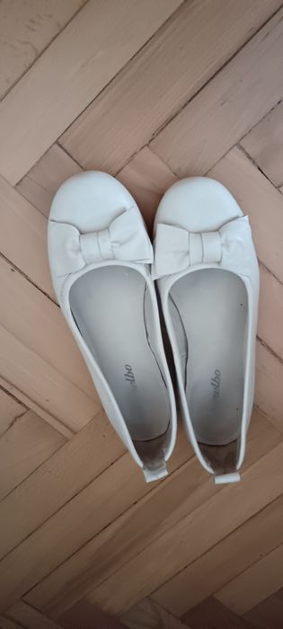 Balerini din piele mărimea 38