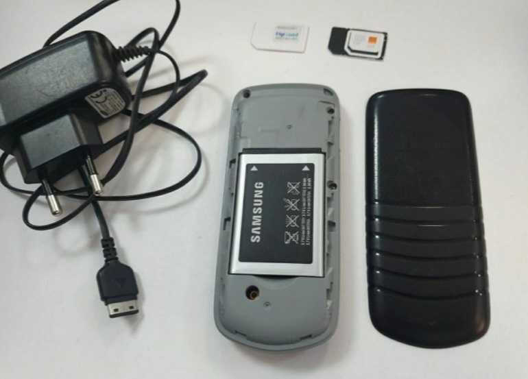 Telefon Samsung GT-E 1080 necodat taste butoane seniori ca nou