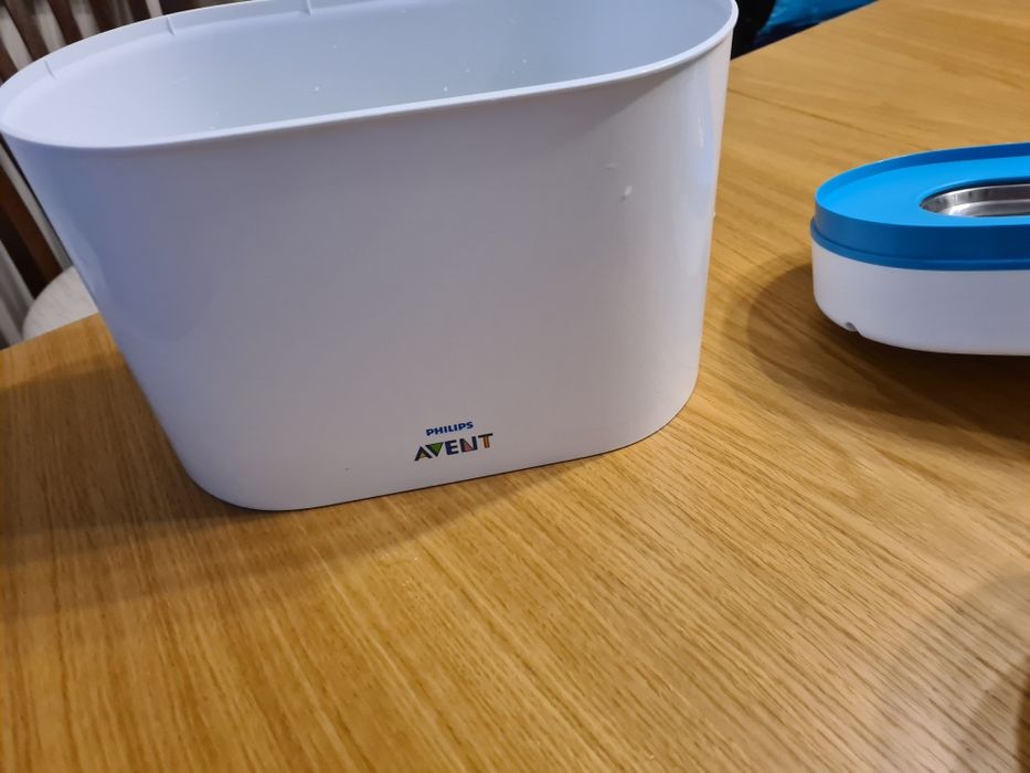 Бебешки стерилизатор Аvent