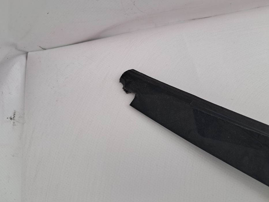 Лайсна предна броня  Hyundai Ioniq 2017/2020г