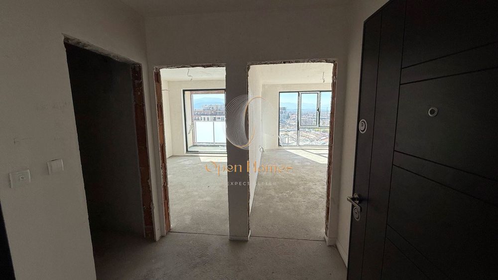 Продава се Двустаен апартамент в Пловдив, Христо Смирненски - 67 кв.м за 1866 €/кв.м - Снимка #2