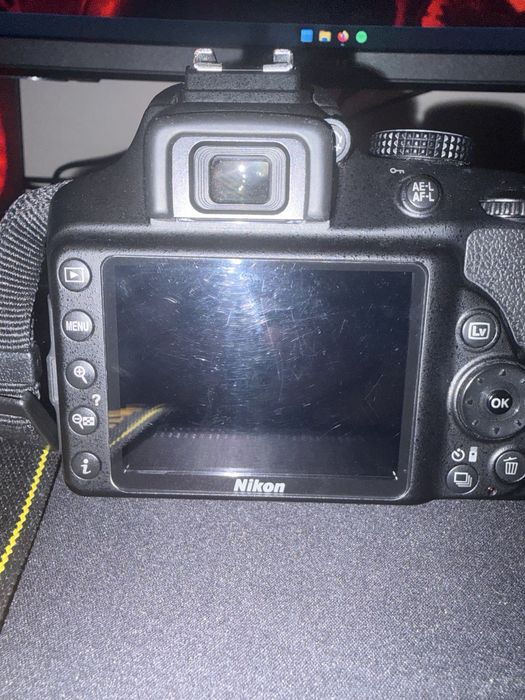Aparat foto Nikon D3400