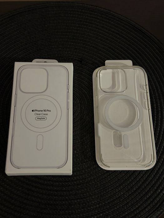 Huse IPhone 15, 16 Pro 17 Pro