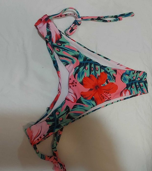 Бански розов на цветя от шейн (нов)