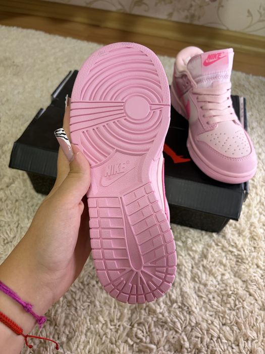 Nike Dunk Low Bg Triple Pink 37.5