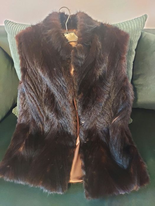 Vestă din blană naturală de nurcă