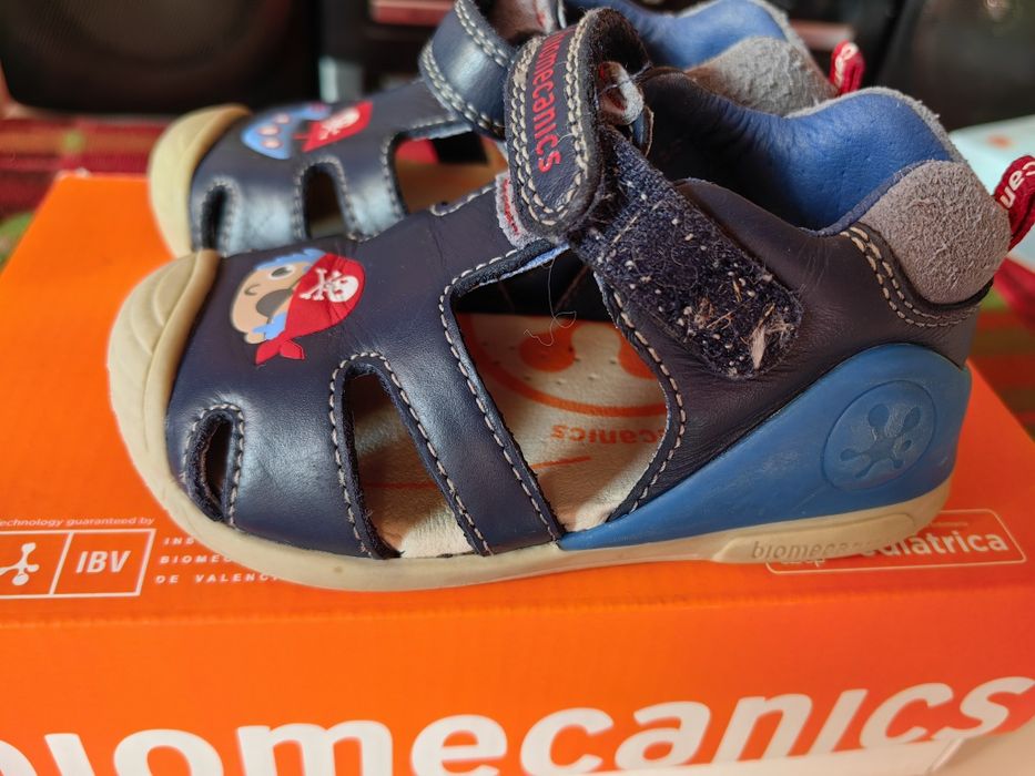 Детски сандали Biomecanics, номер 21 – Естествена кожа