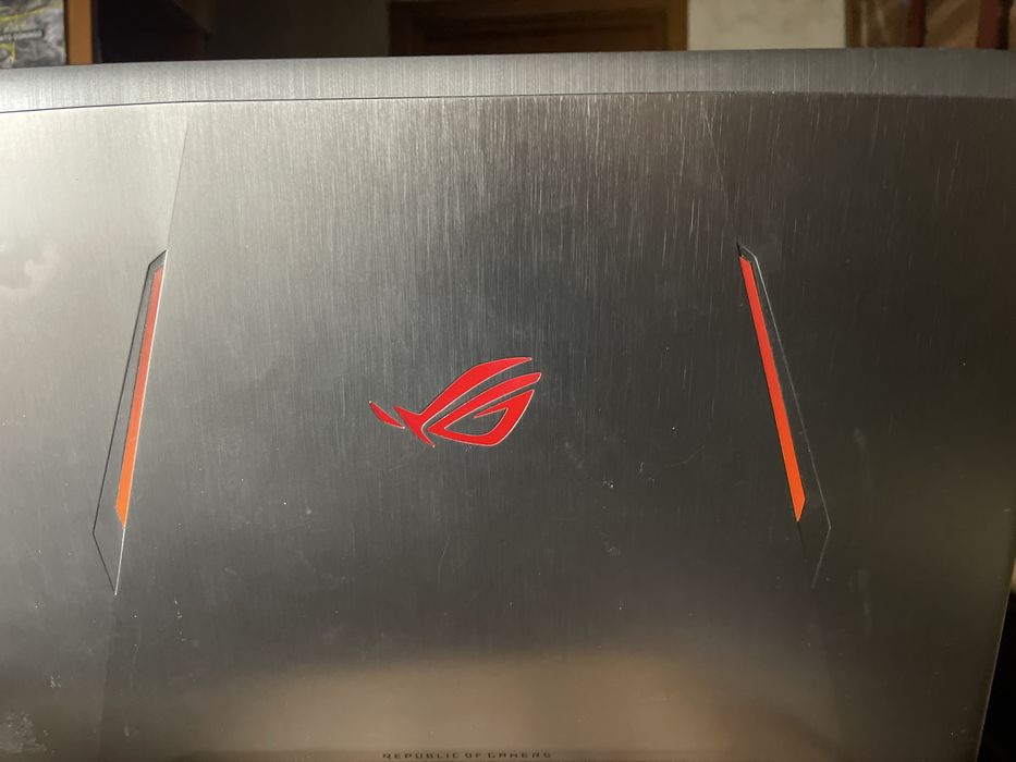 ASUS STRIX gl702mvk