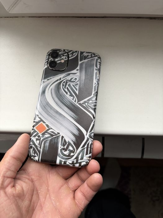 Iphone 11 черный 64гб