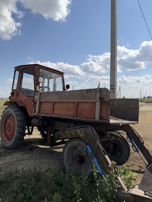 Продам трактор Т-16