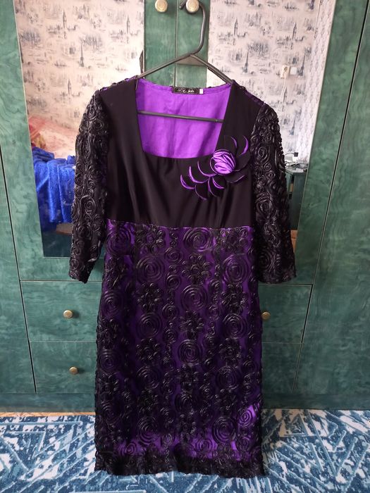 Платье женское разные