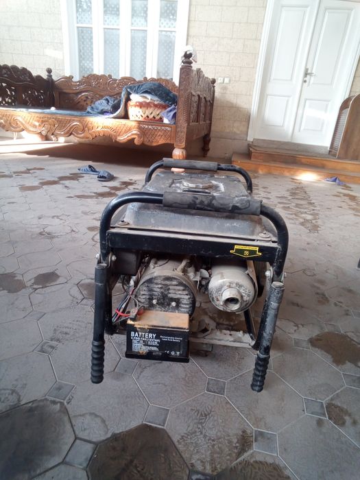 Midea kondisioner 3fazali myasarofka 10kv dvijok