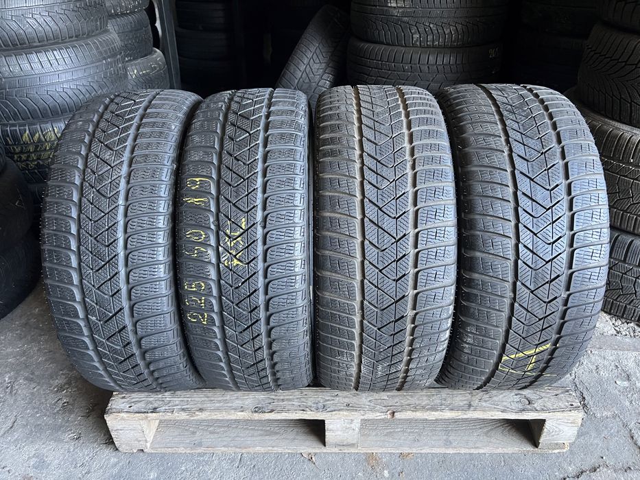 4 anvelope iarna 225/40/19+255/35/19 Pirelli Runflat 2020!