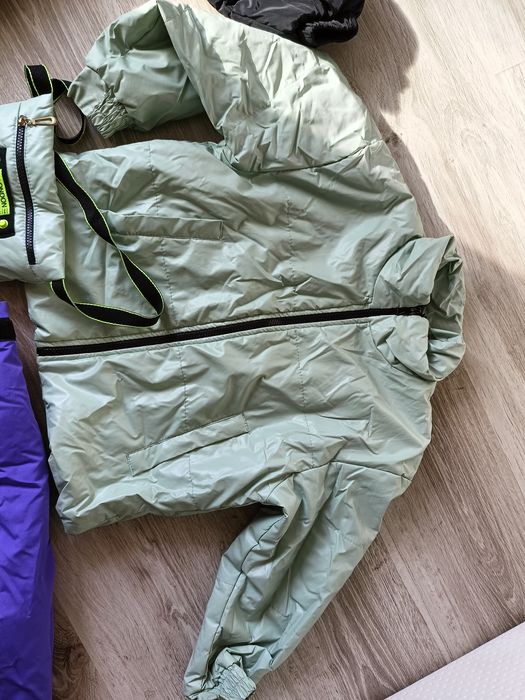 Продам куртки недорого