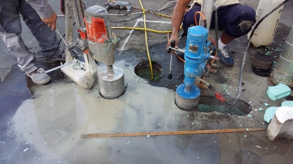 Gaurire, taiere si demolare structuri din beton, caramida sau BCA