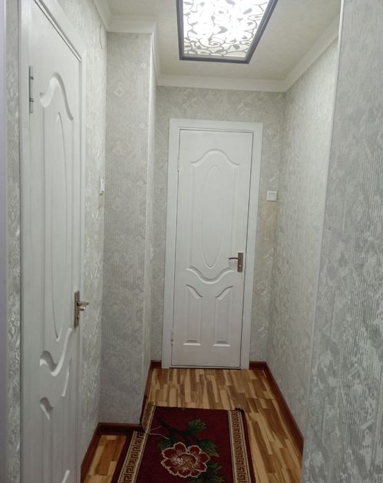 Продается квартира Юнусабад 19 квартал 1 этаж. 3 хона Срочно!!!