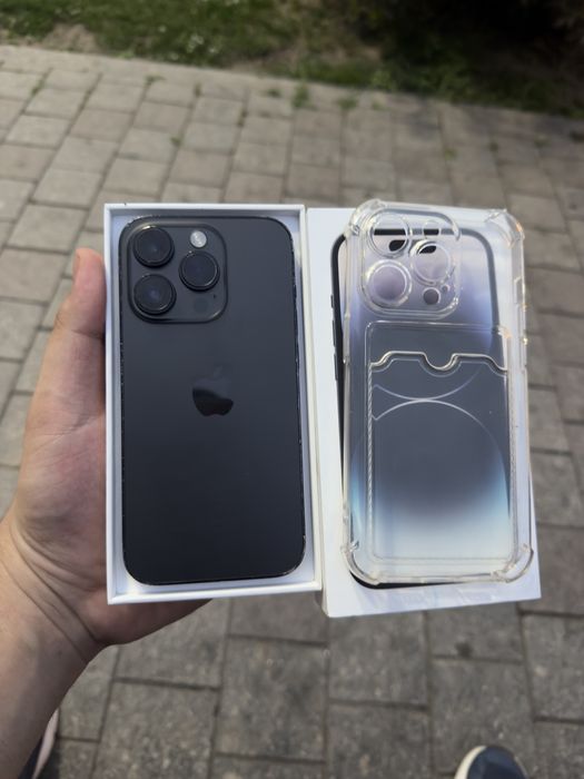 Продам Айфон 14 PRO Без ремонт все родное