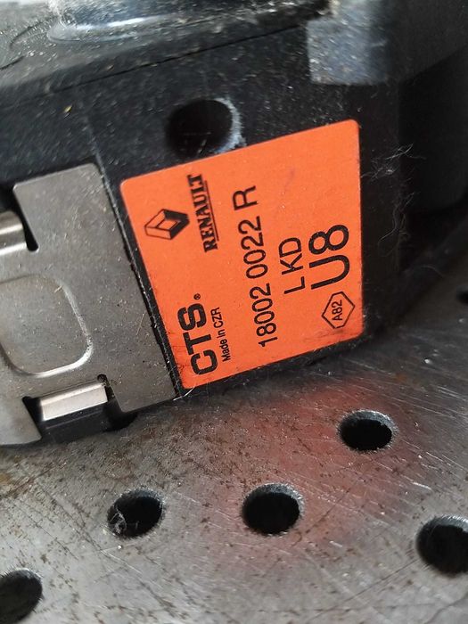 Pedala acceleratie renault megane 3 180020022r