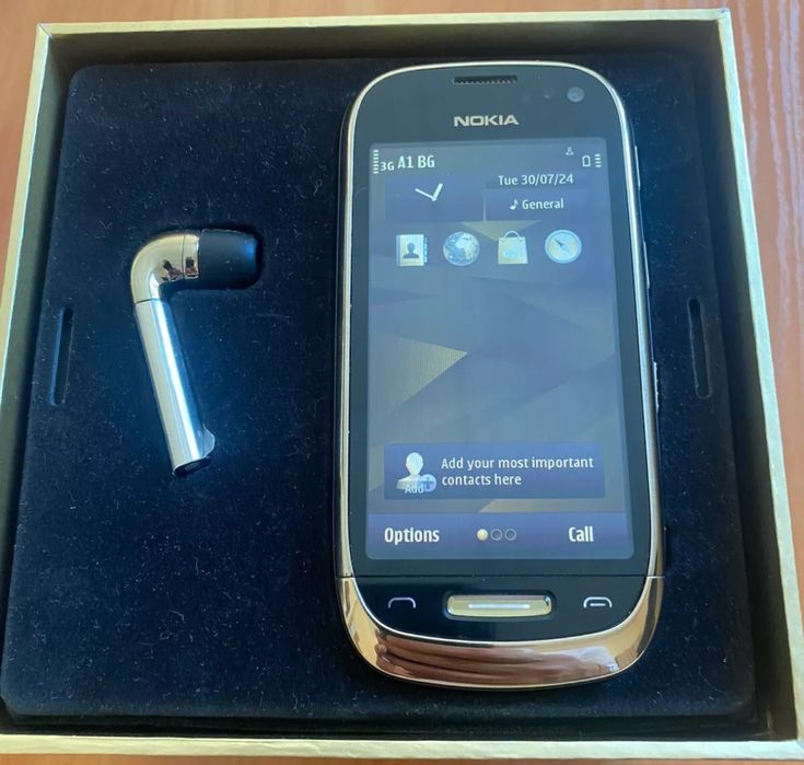 Nokia Oro- 18к златно покритие, чисто нов, уникат!