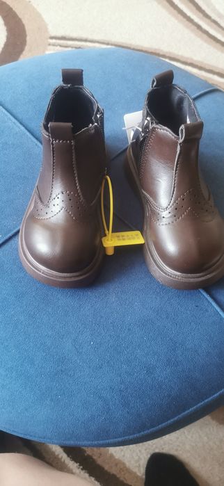 Новые детские ботинки демисезон