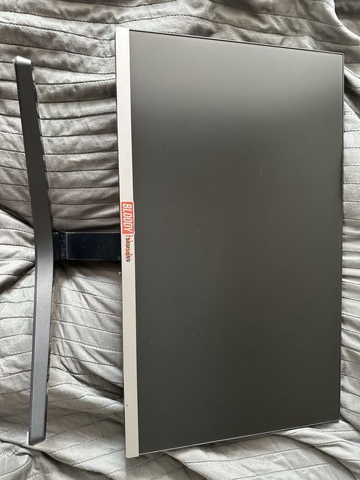 Монитор Samsung 75 HZ