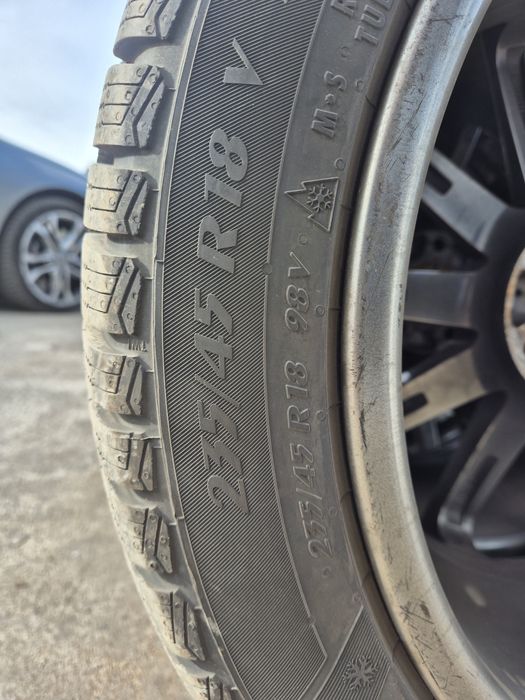 Гуми 235 45 18 Матадор Matador