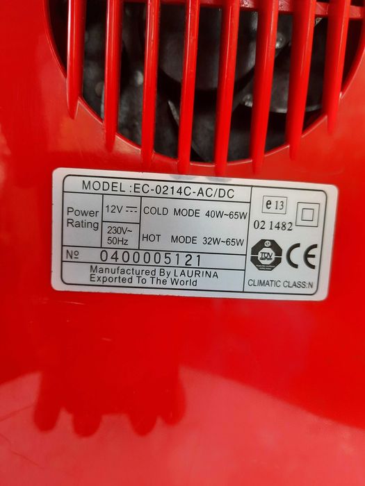 Мини хладилник EVERCOOL 12V и 220-240V