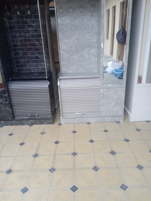 Мебель и мебель  .