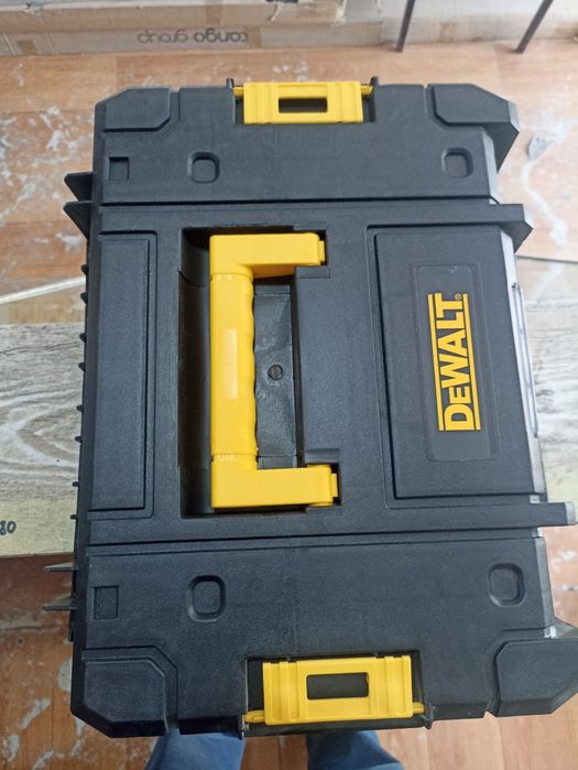 Лазер сотилади. Янги, ишлатилмаган.