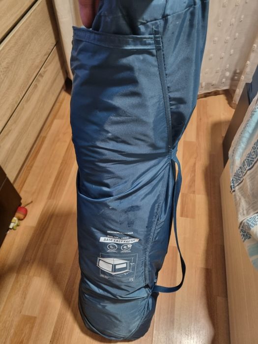 Adapost montare rapida cu protectie solara