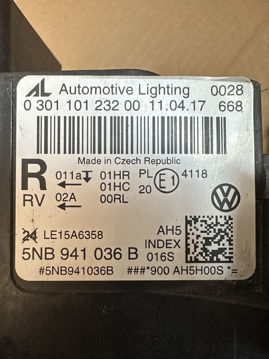 Far dreapta VW Tiguan 2016-2020, 5NB941036B