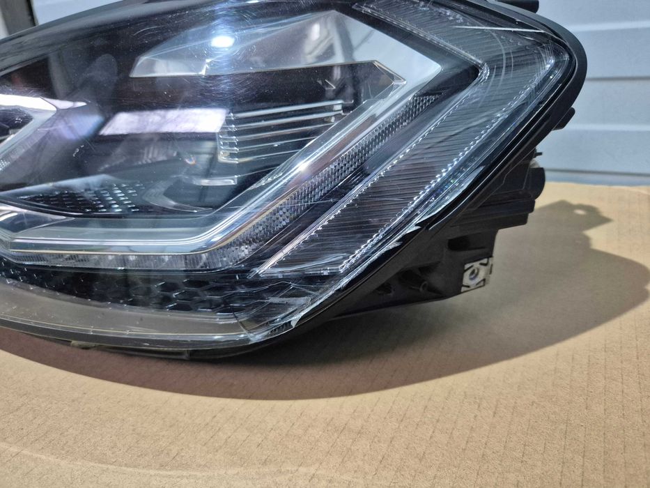 Far stanga VW Golf 7 VII facelift full led  cod 5G1941081