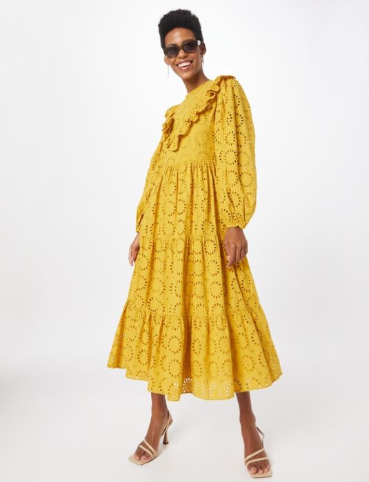 Дамска рокля Warehouse / Aboutyou