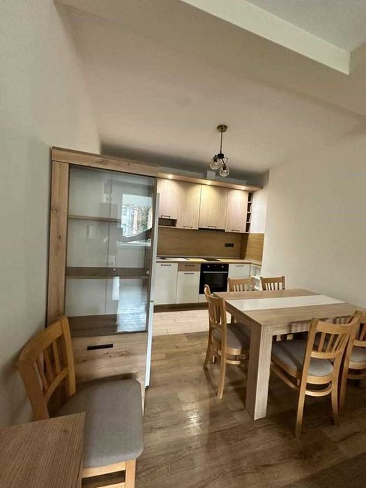 Дава се под наем Тристаен апартамент в София, Редута - 78 кв.м за 1097.01 € - Снимка #2