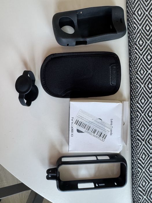 Husa si lentile insta 360 X3