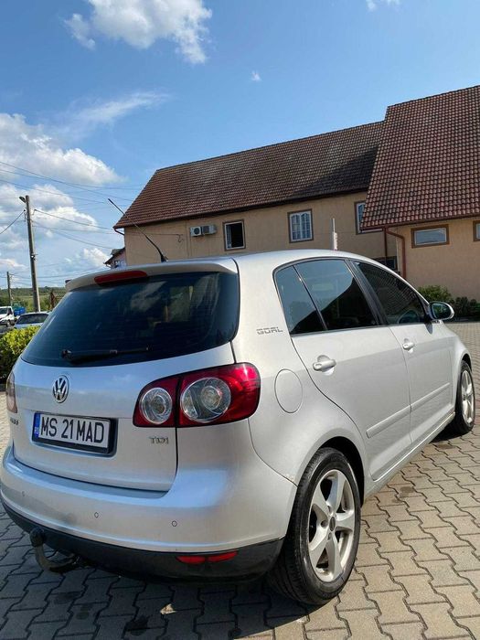 Vând Volkswagen Golf Plus