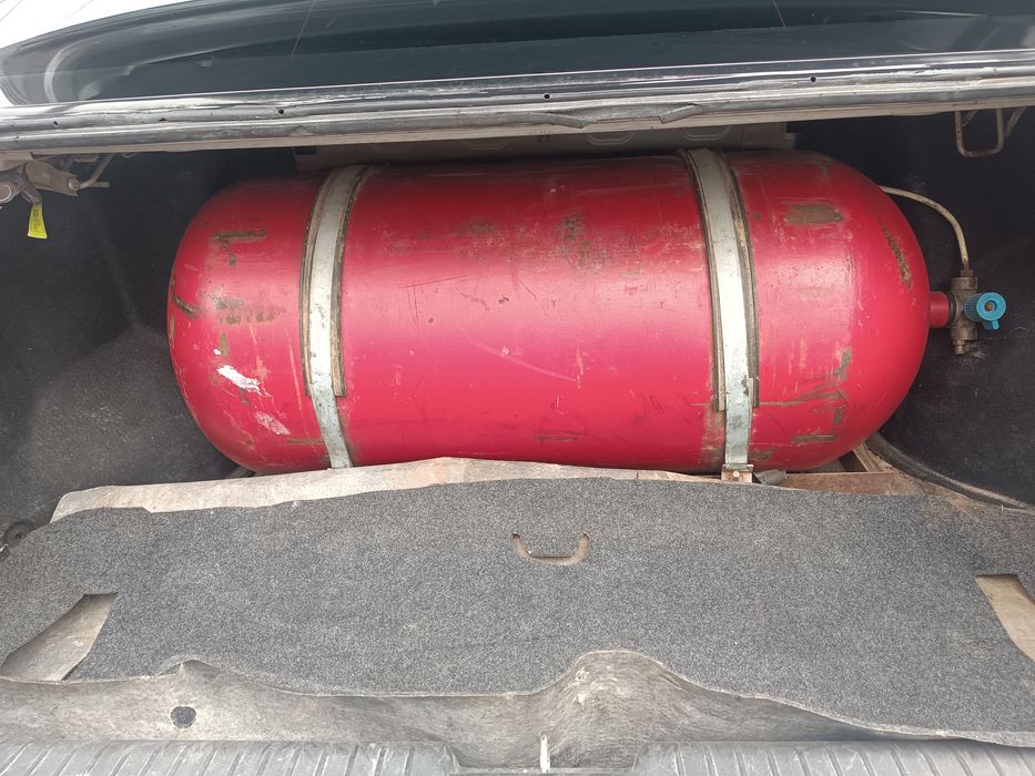 Lasetti jentra qilingan