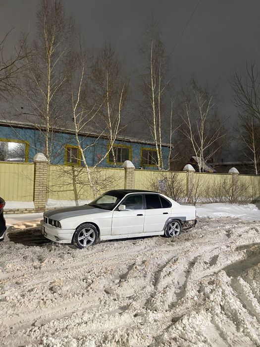 Продам диски на бмв Е34