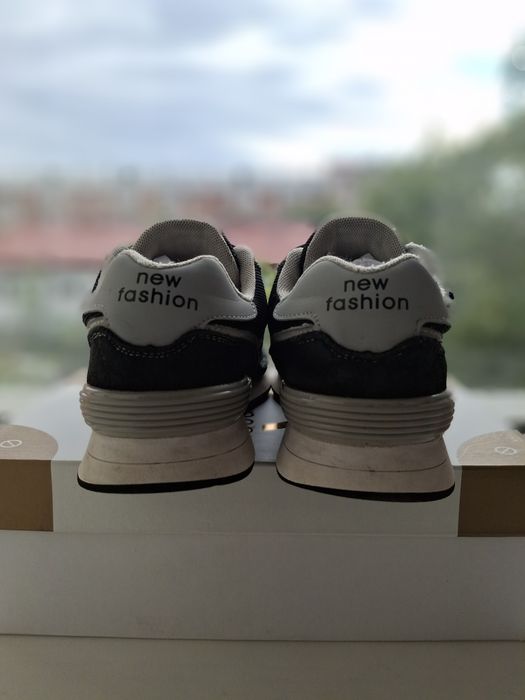 кроссовки NB 574