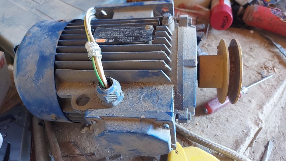 Асинхронный двигатель б/у
