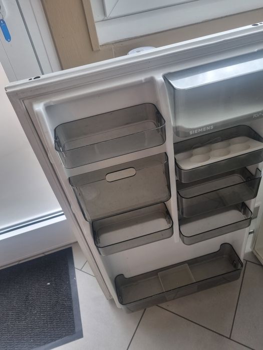Congelator  si frigider