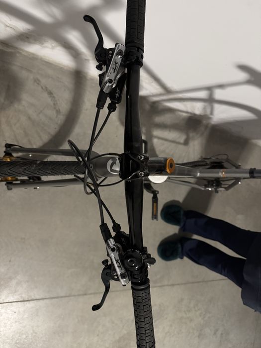 Bicicleta Nishiki Race Hybrid Comp