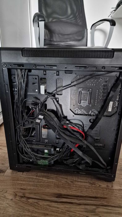 PC, Z-390, i7-9700, 32 Gb Ram, Nvidia 2070S