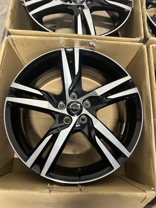 Jante NOI 19 ORIGINALE Volvo XC60 XC40 R-Design V90 S90 V60 S60 Bicolor XC 60 XC 40  Germany