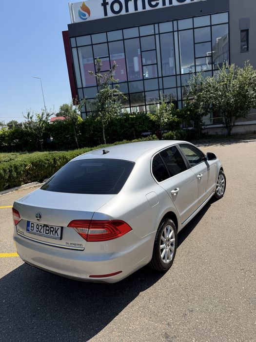 SKODA Superb 2014 — imagine 4