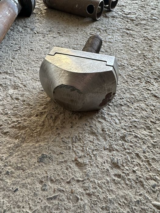 Фитинг для контейнеровоза Fiting konteyneravoz uchun