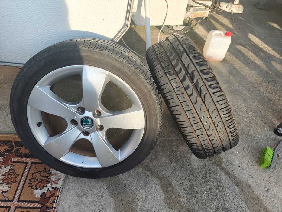 Anvelope 235/60/18 vara 225/45/17 cu jante
