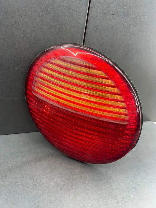Lampa / Tripla stop stanga pe aripa 269021L Volkswagen VW Beetle 1999